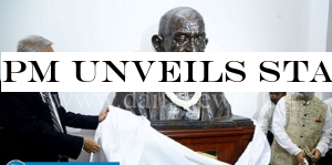PM unveils statue of Gandhi