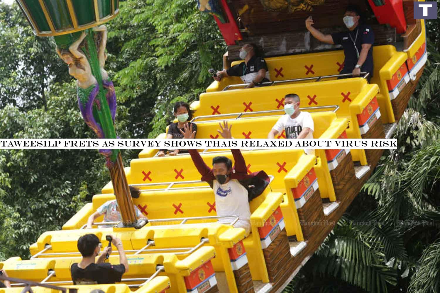 Tourists have their pleasant moment at the Dream World amusement park in Pathum Thani province. (Photo: Apichit Jinakul) Taweesilp frets as survey shows Thais relaxed about virus risk