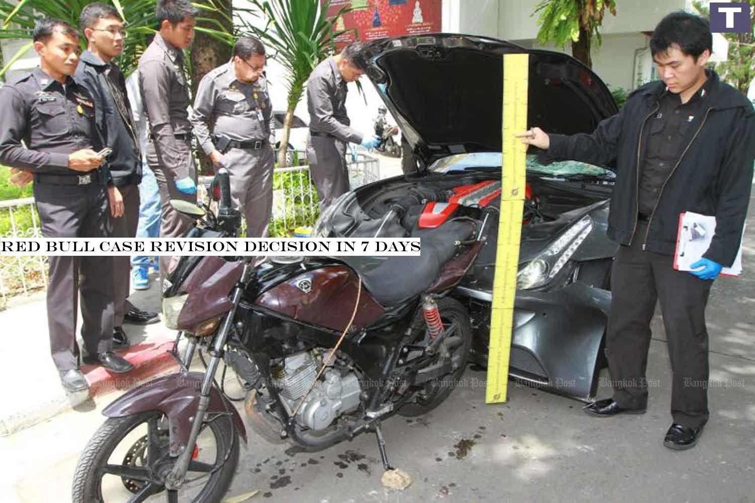Forensic police fit the motorcycle belonging to Pol Snr Sgt Maj Wichian Klanprasert of Thong Lor police station to the damage caused to the Ferrari driven by Vorayuth Yoovidhya, the youngest son of Red Bull executive Chalerm Yoovidhya, following the accident in September 2012. (Photo: Somchai Poomlard) Red Bull case revision decision in 7 days
