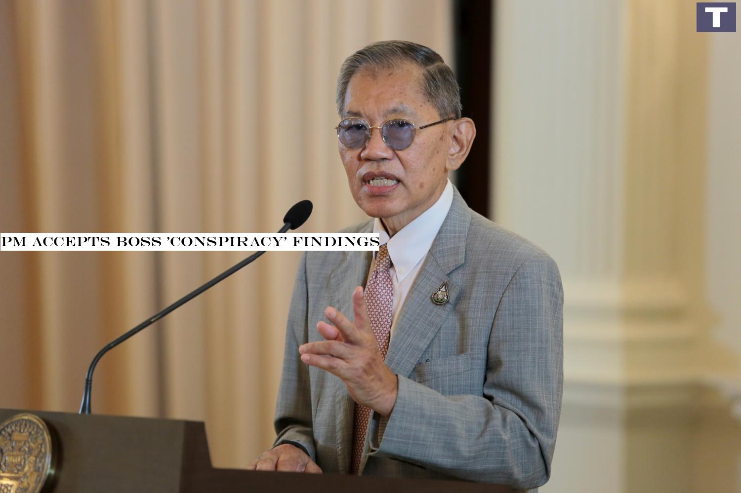 Vicha Mahakun, head of a fact-finding panel looking into the hit-and-run case against Red Bull scion Vorayuth Yoovidhya, announces the findings at Government House on Tuesday.â-#128;-#137;(Photo by Chanat Katanyu) PM accepts Boss 'conspiracy' findings