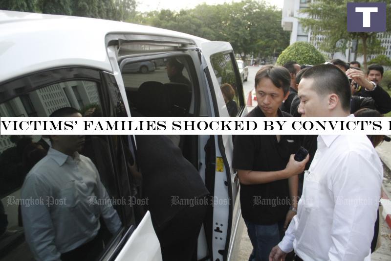 Janepob Veeraporn leaves the Ayutthaya Provincial Court on Nov 28, 2016 after giving testimony on a reckless driving case that killed two people. (Bangkok Post photo) Victims' families shocked by convict's parole bid