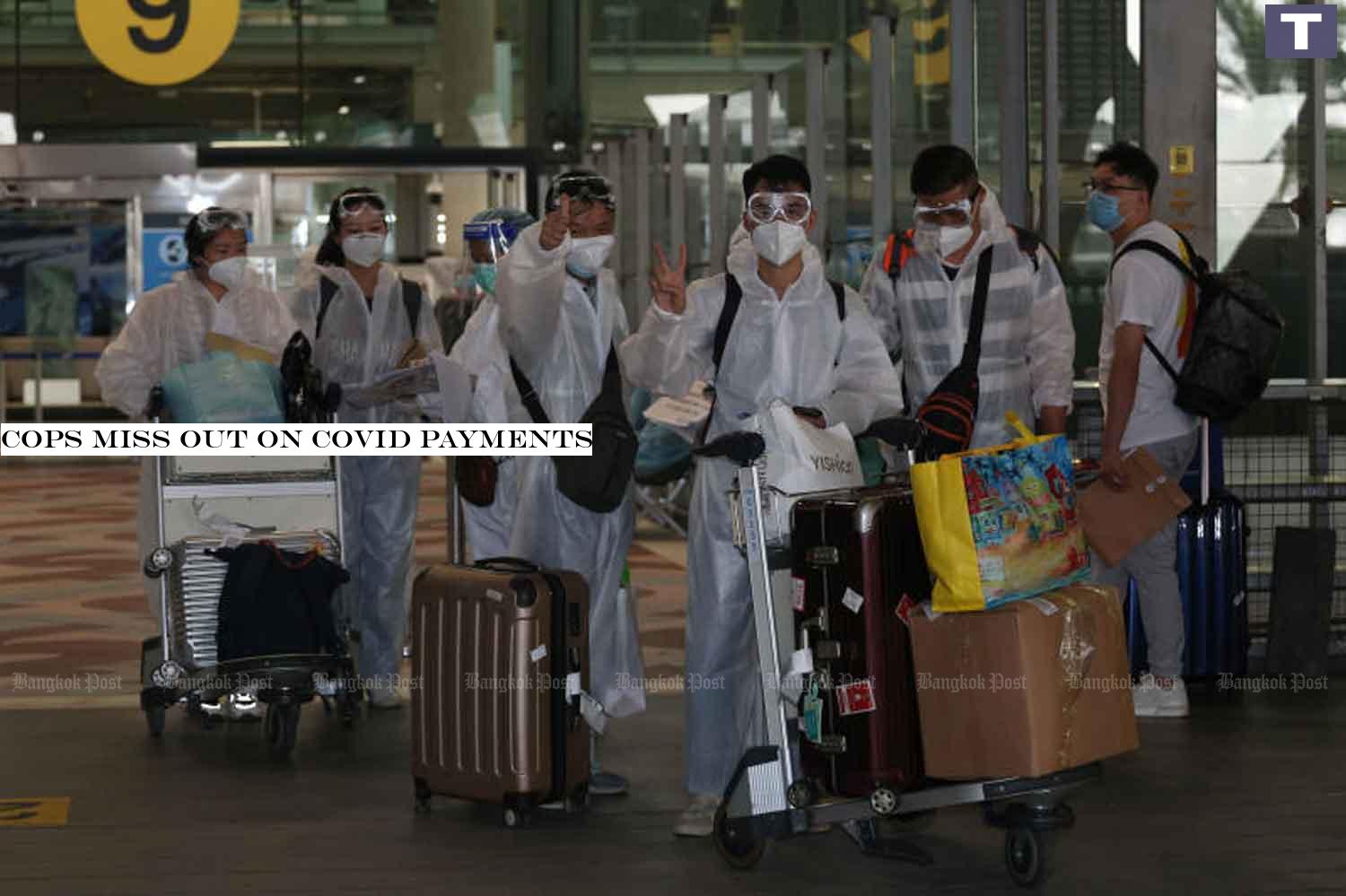 Another 145 of Chinese tourists from Guangzhou arrive in Thailand on Monday by China Southern Airlines along with 118 foreign businessmen and another 16 Thai returnees. Chinese tourists started returning last week under the Special Tourist Visa policy granted to revive tourism. (Photo by Varuth Hirunyatheb) Cops miss out on Covid payments